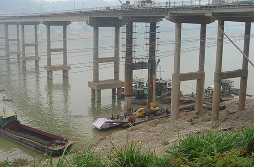 梧州云龍西江特大橋